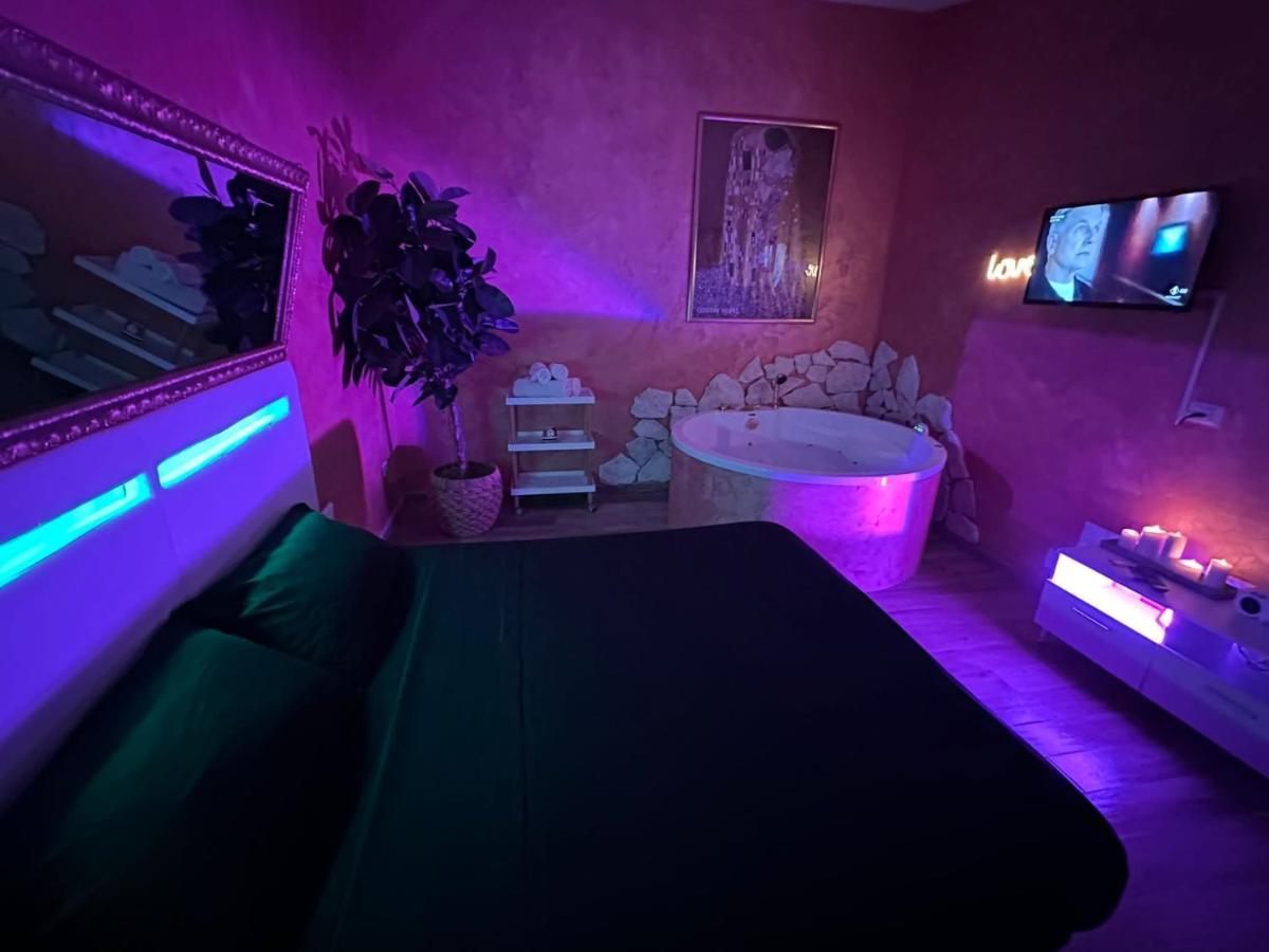 Atena Apartments B&B Gold Pescara Eksteriør bilde