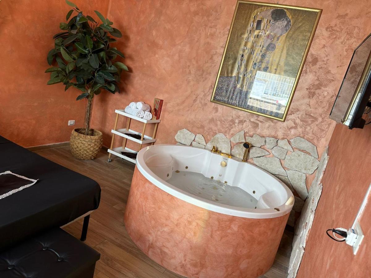Atena Apartments B&B Gold Pescara Eksteriør bilde